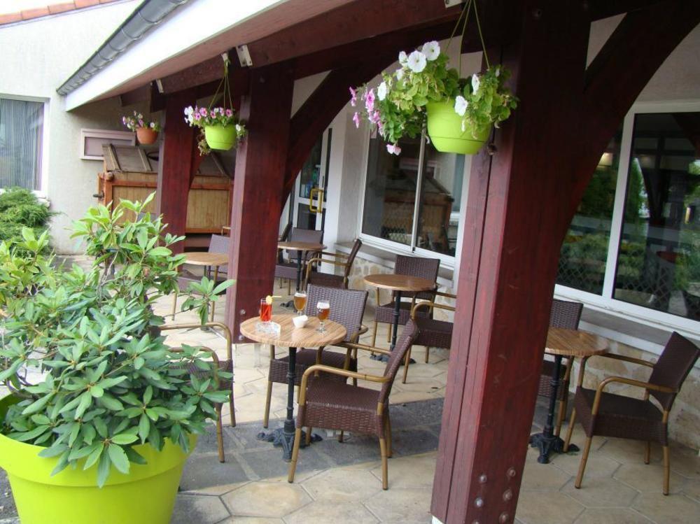 Logis Hotel Le Moulin Des Gardelles 리옴 외부 사진